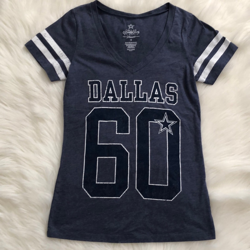 Dallas Cowboys number 60 v-neck tee